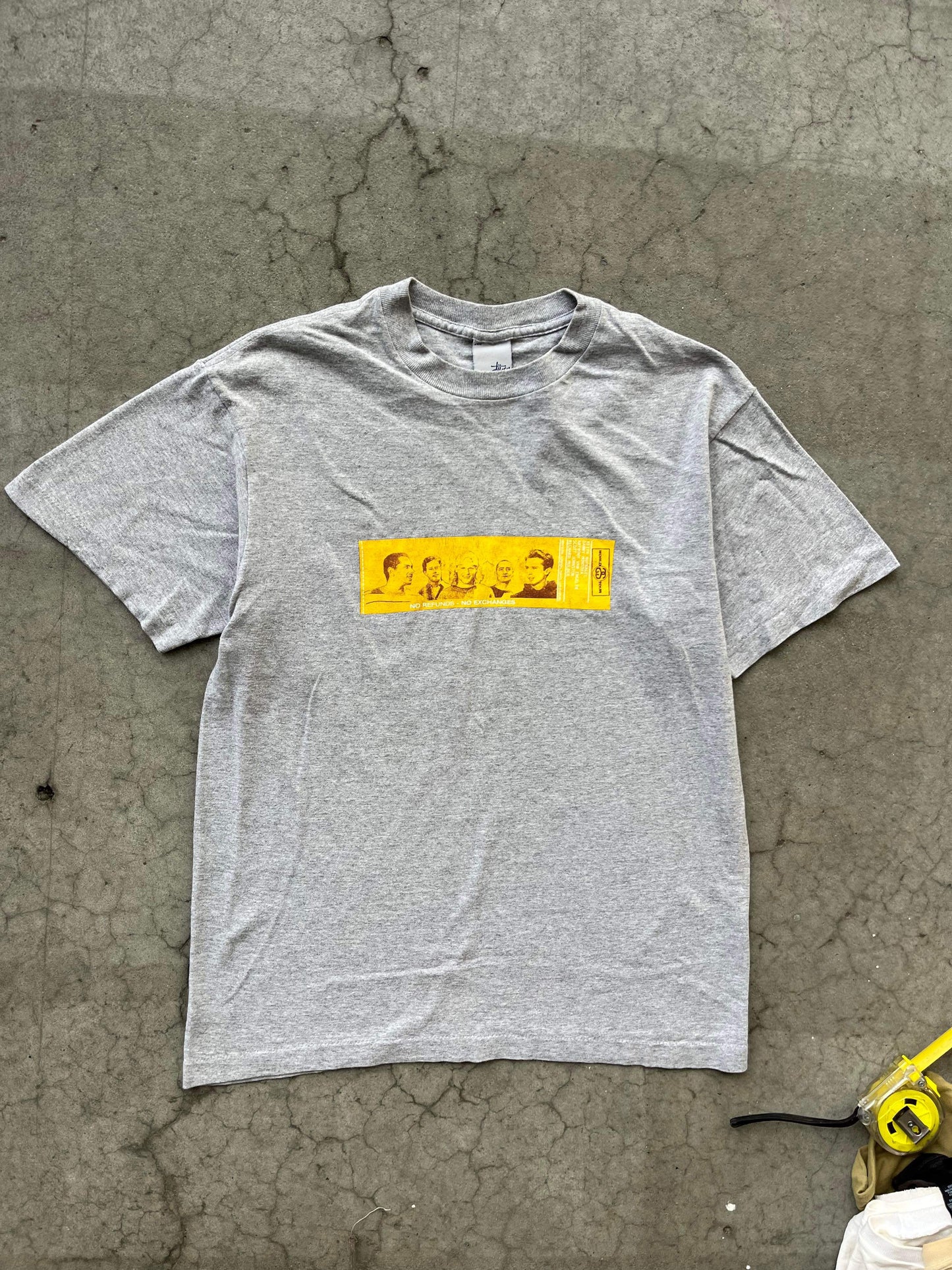 (M) 2002 Stussy No Refund No Exchanges Tee