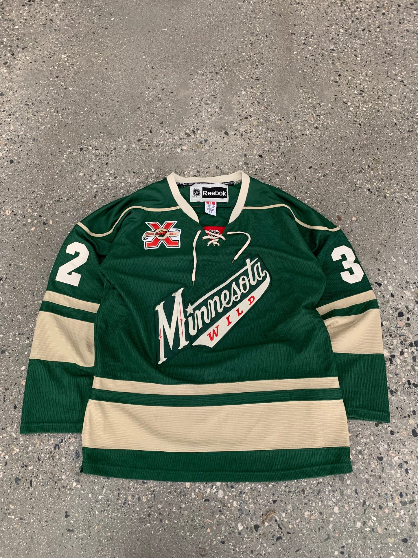 (2X) NHL Souvenir Minnsota Wild 10 Yr Anniversary Jersey