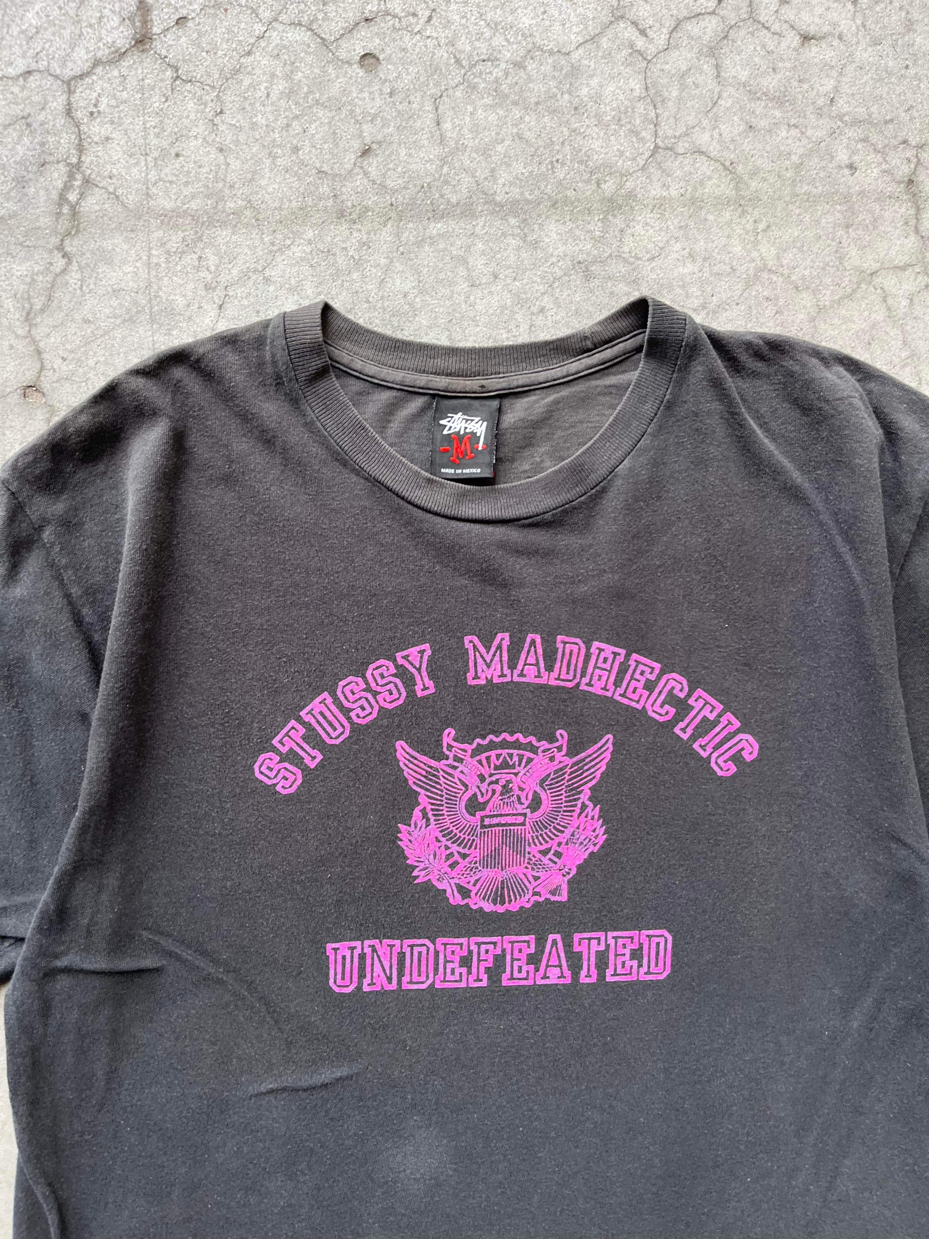 M/L) Stussy x Madhectic x Undefeated Tee – BALDYLOX THRIFTS