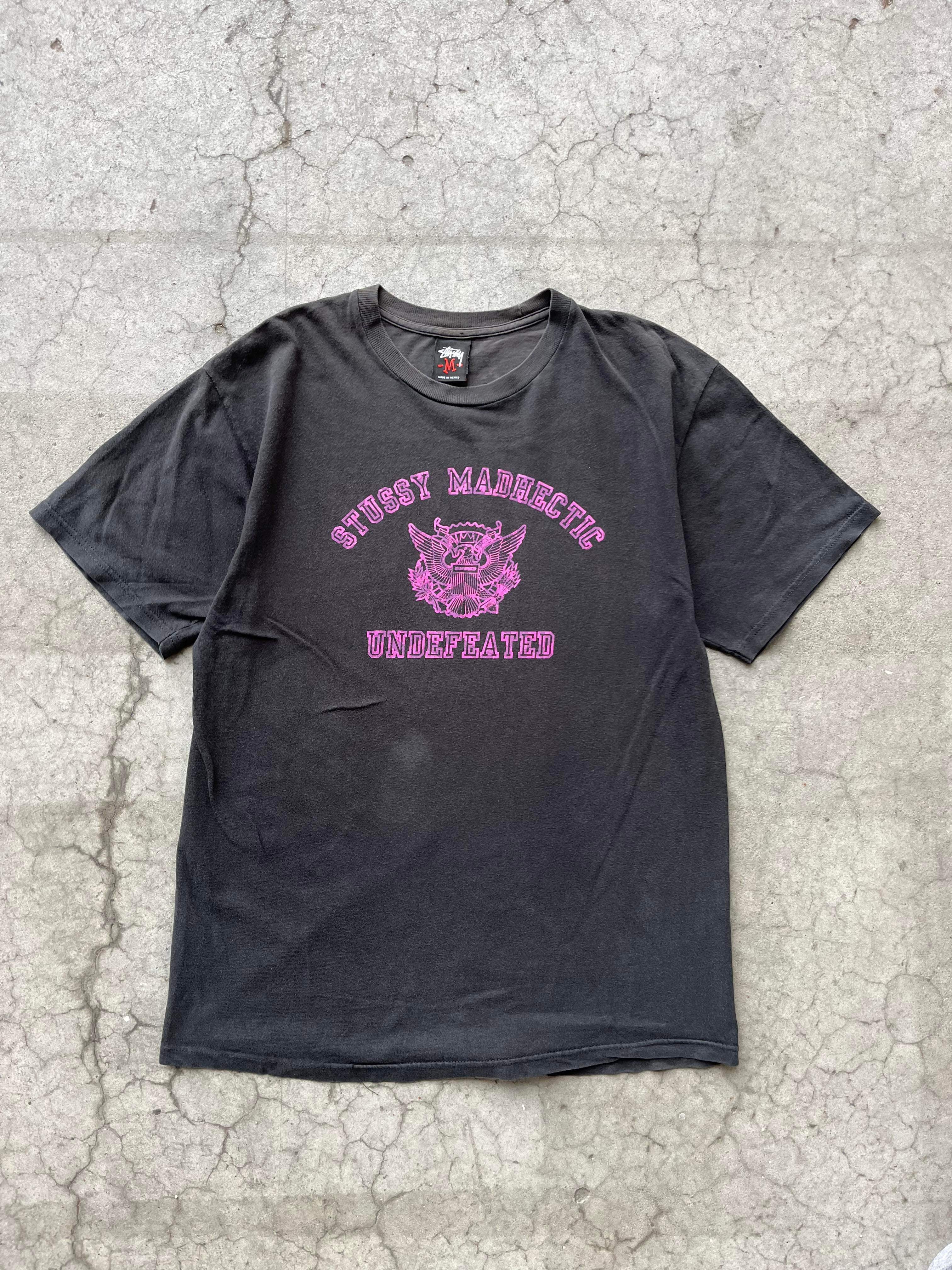 (M/L) Stussy x Madhectic x Undefeated Tee