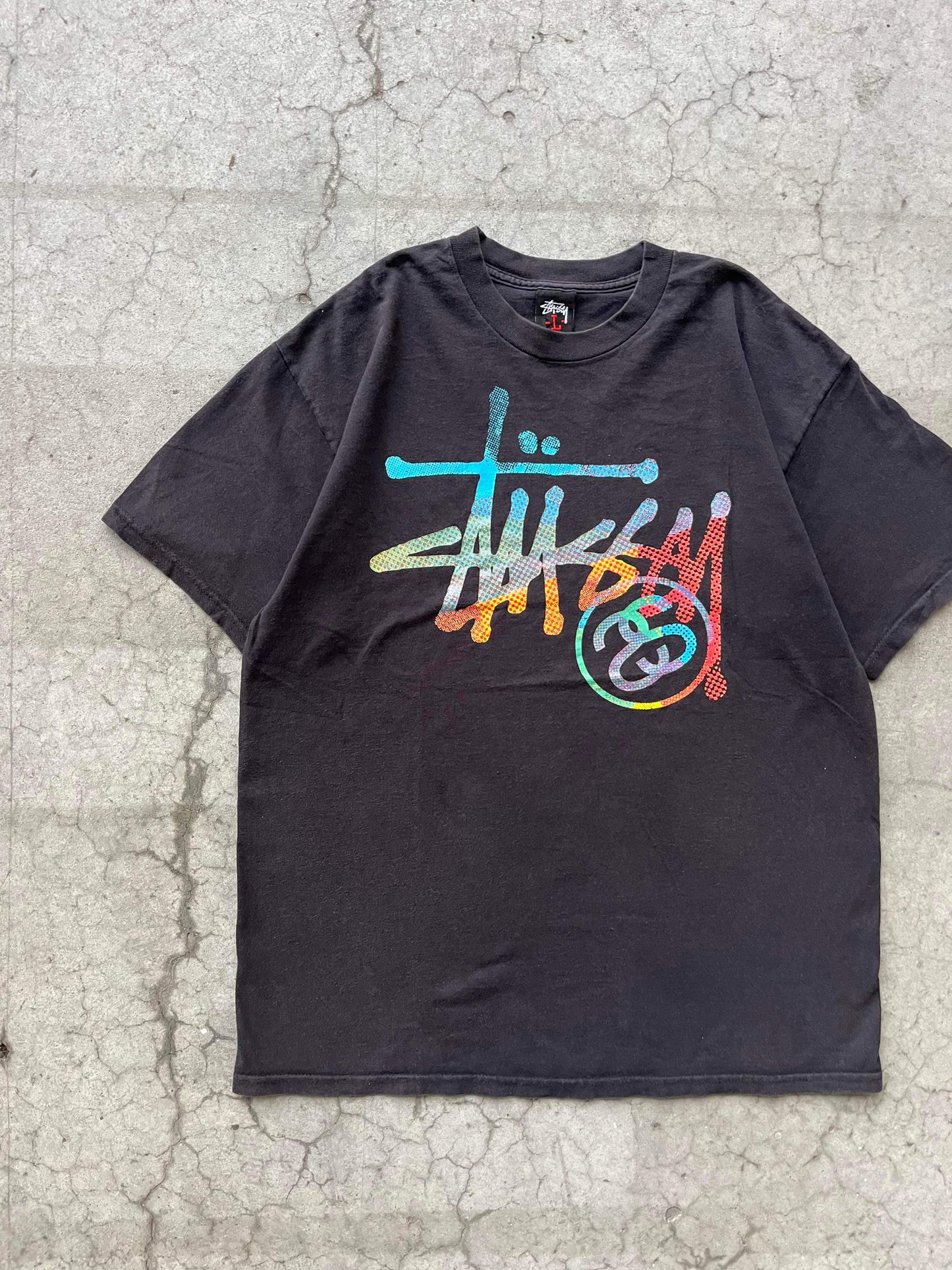 (L/XL) Early 00’s Stussy Vibrant Script