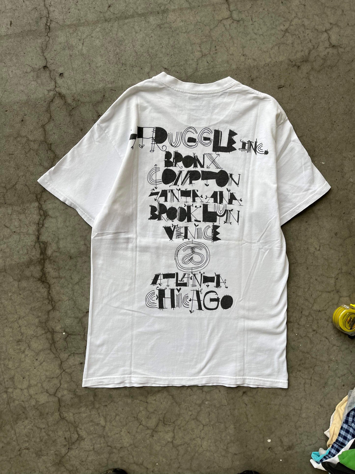 (M/L) 00’s Stussy International White Tee