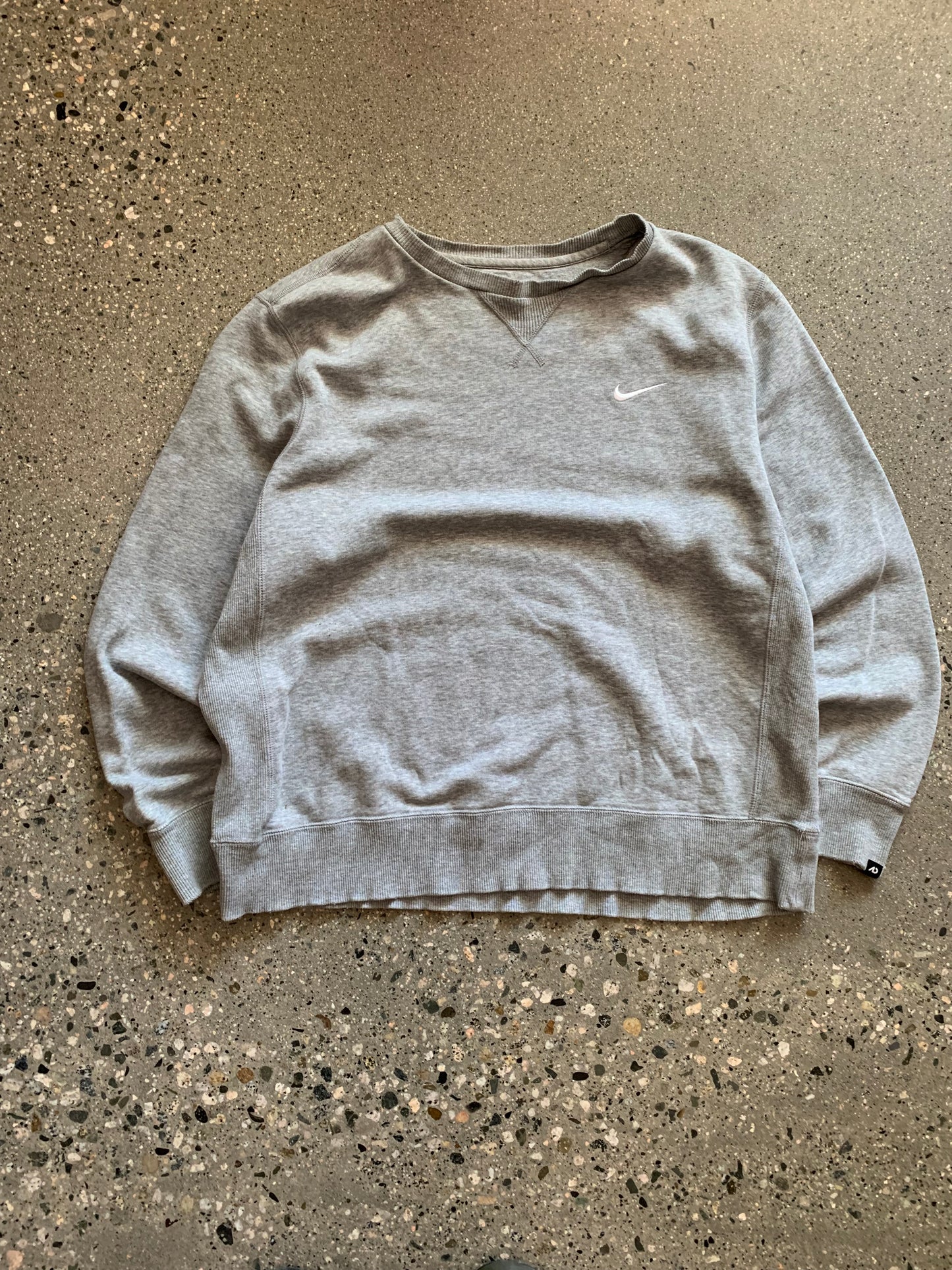 (L/XL) Boxy Nike Crewneck