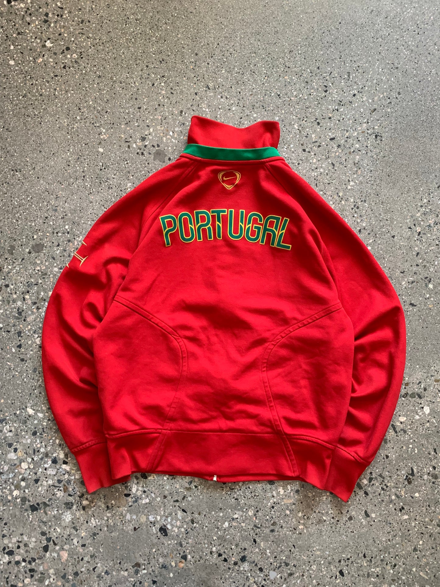 (S)  Nike Portugal National Team Zip Up