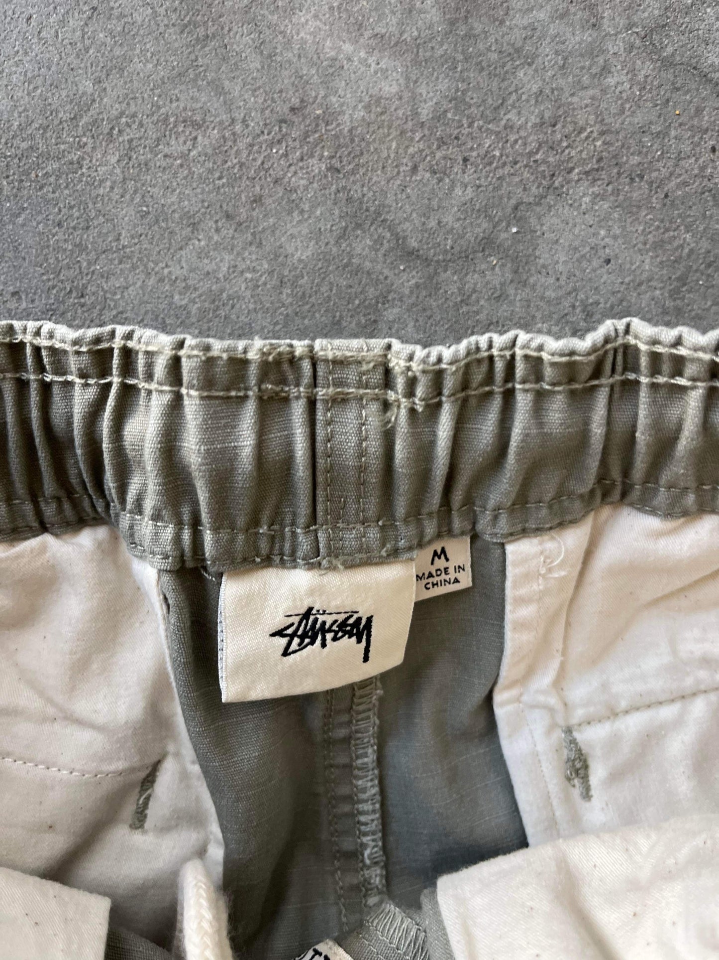 (M) Stussy Workwear Shorts