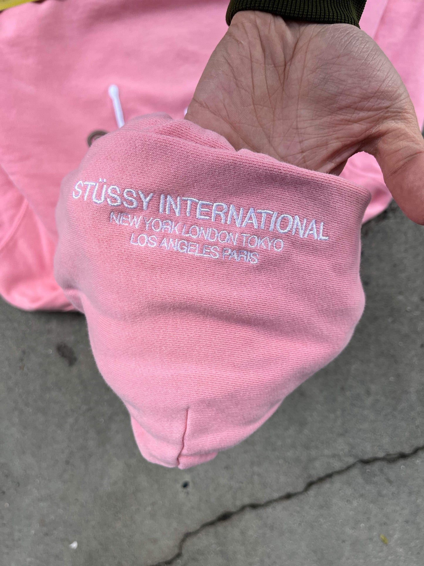 (S/M) Stussy Bubblegum Pink Thick Hoodie