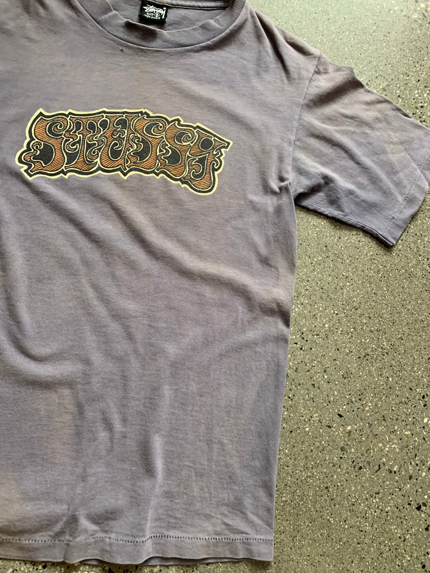 (XS/S) 90’s Doublesided Sunfaded Stussy Script Tee