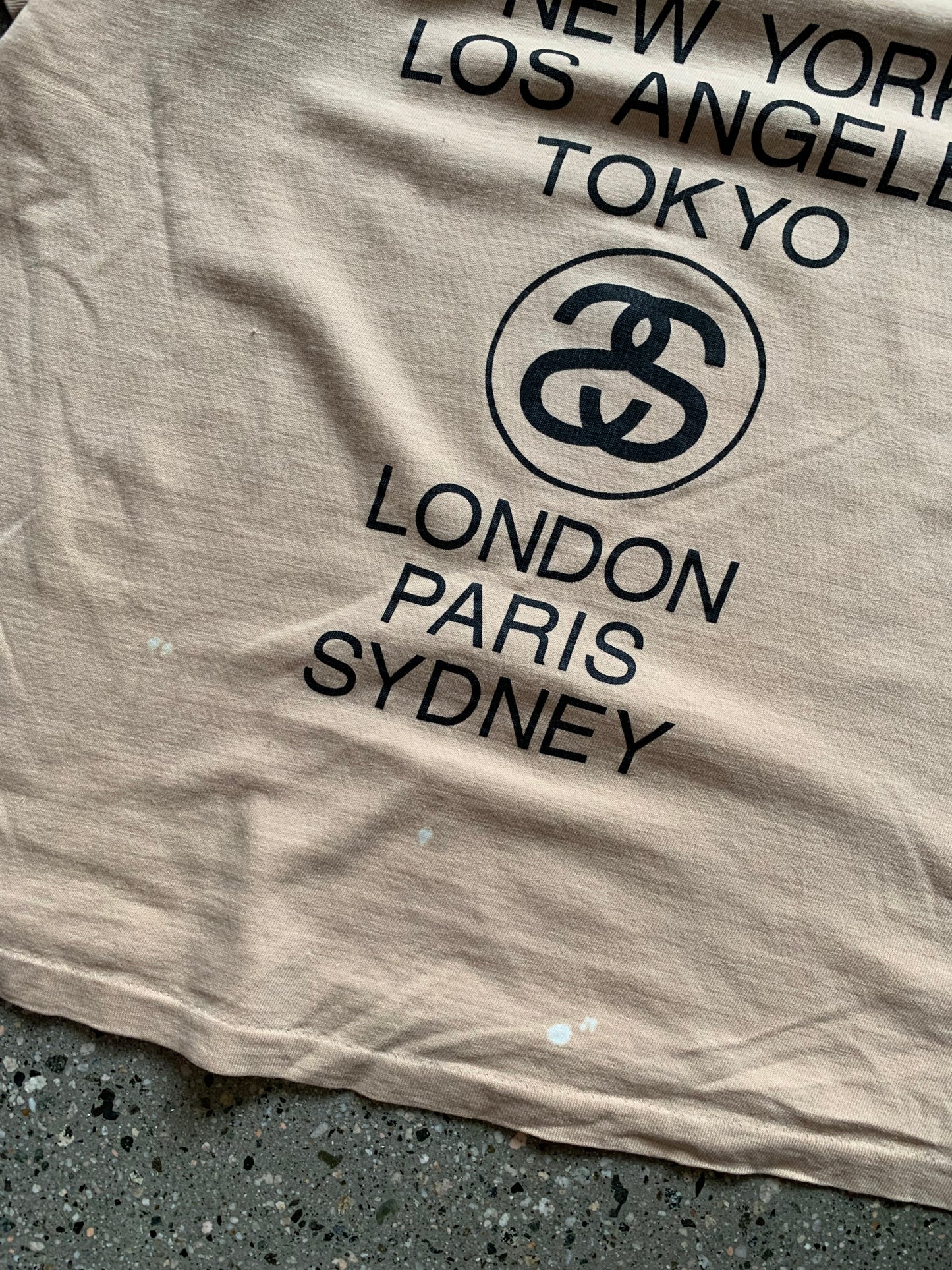 (M) 90’s Cream Stussy Intl Tee