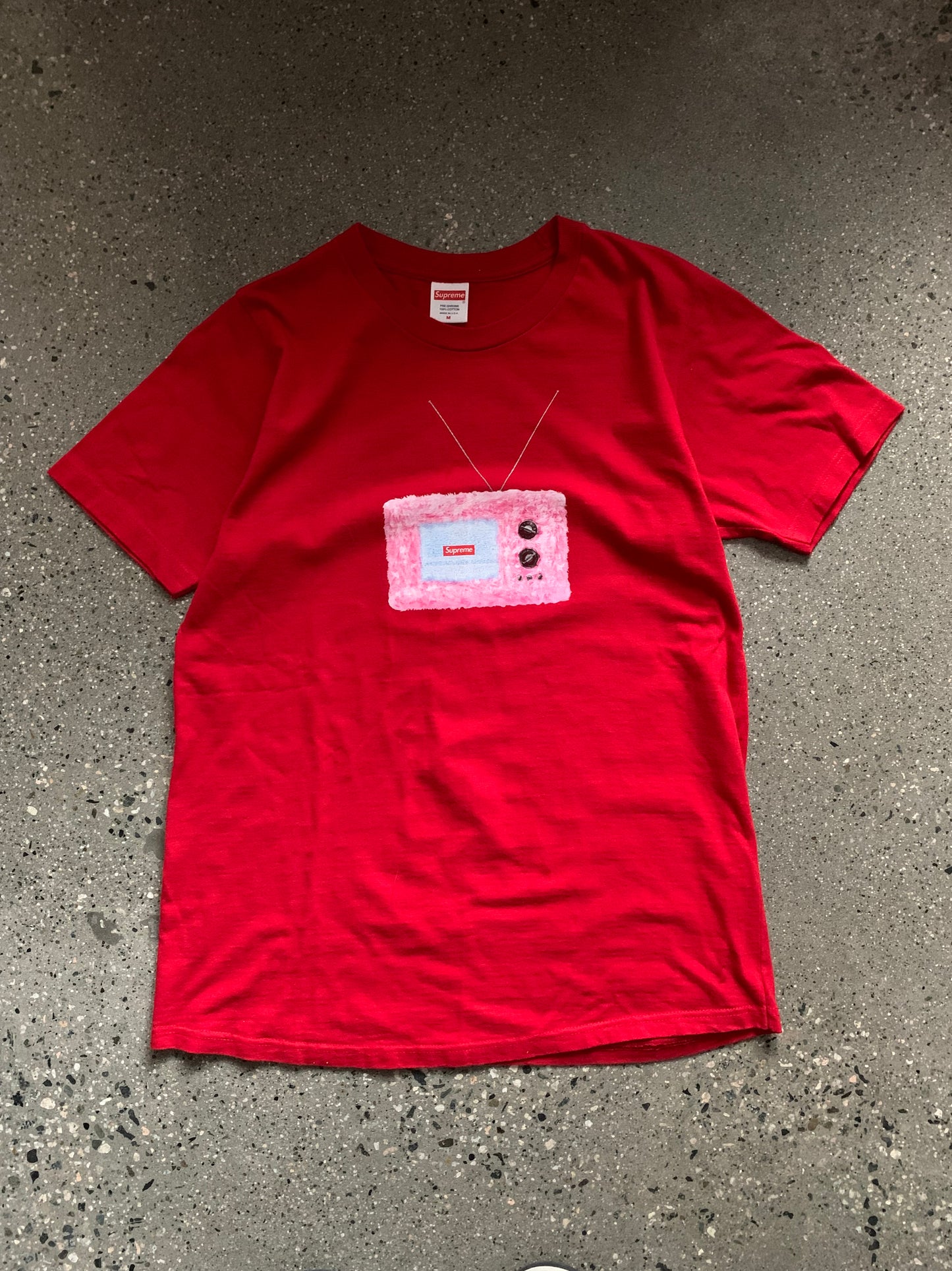 (M) Supreme TV Tee