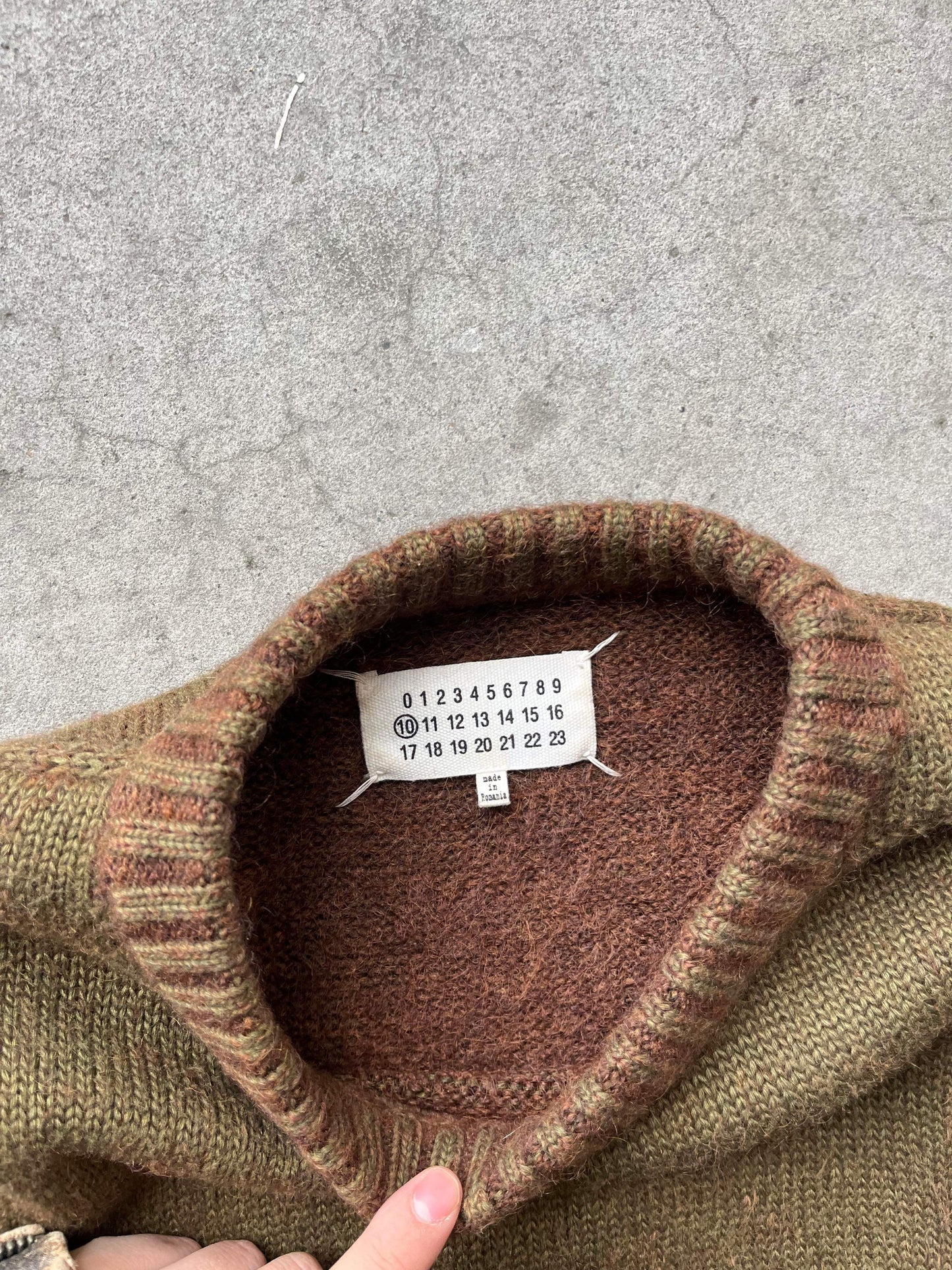 (XS/S) Maison Margiela Military Green Wool Knit