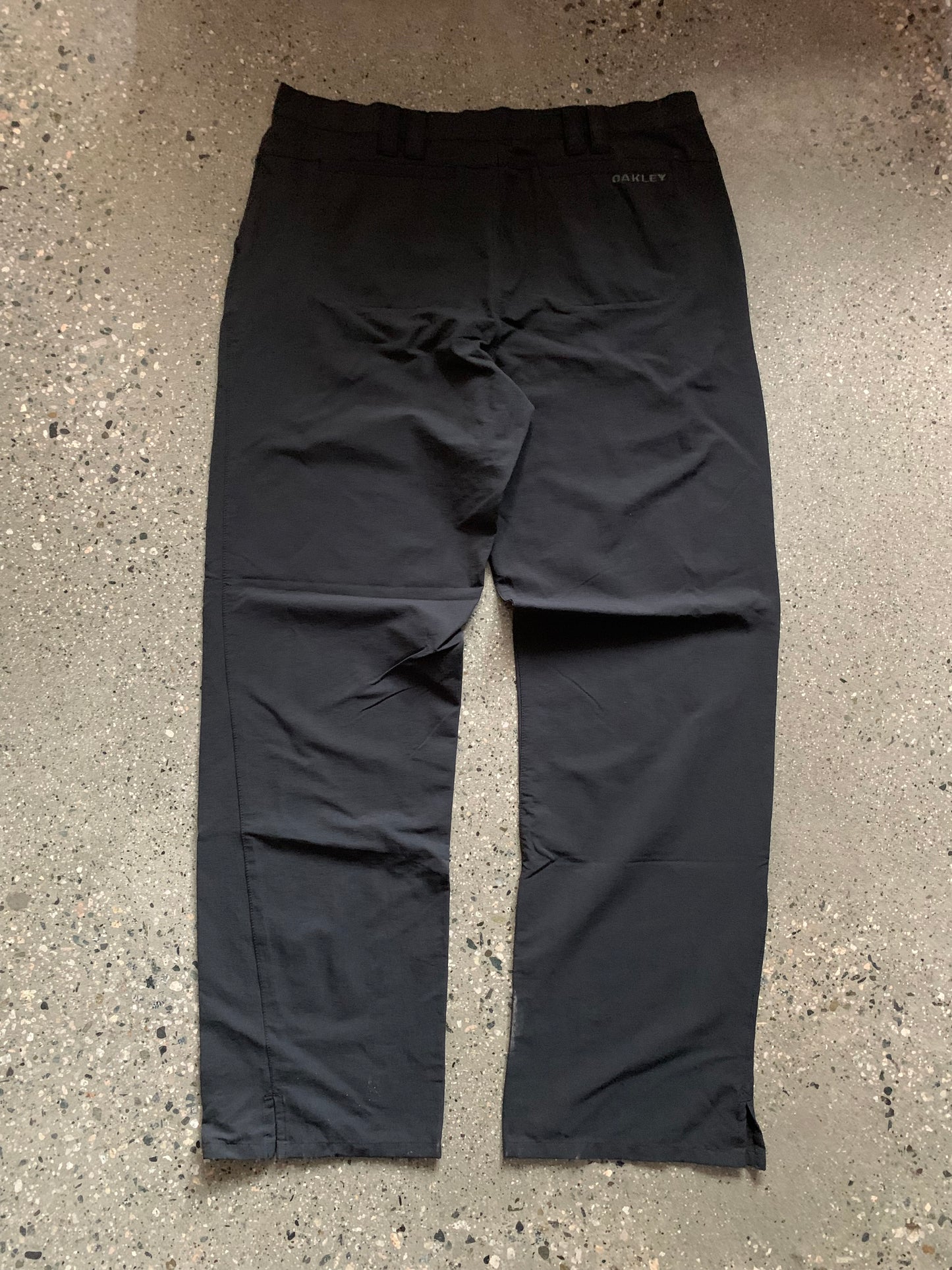 (36”) Oakley Pants