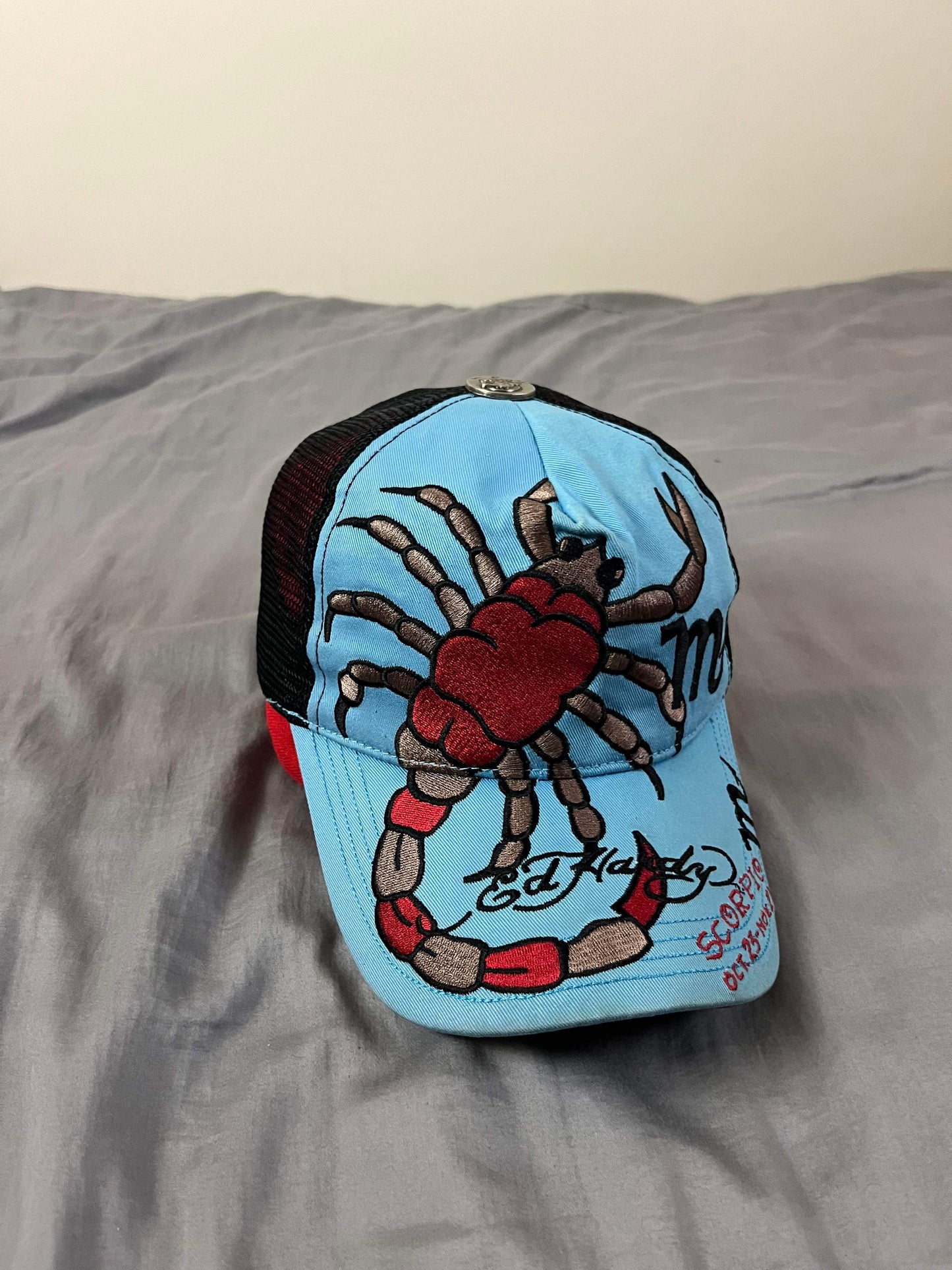 (OSFA) Ed Hardy Scorpion Trucker