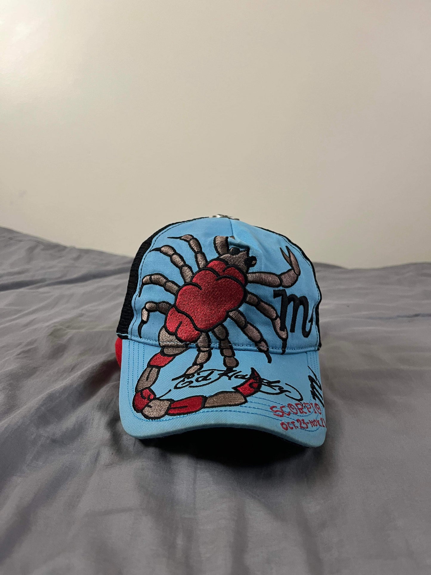 (OSFA) Ed Hardy Scorpion Trucker