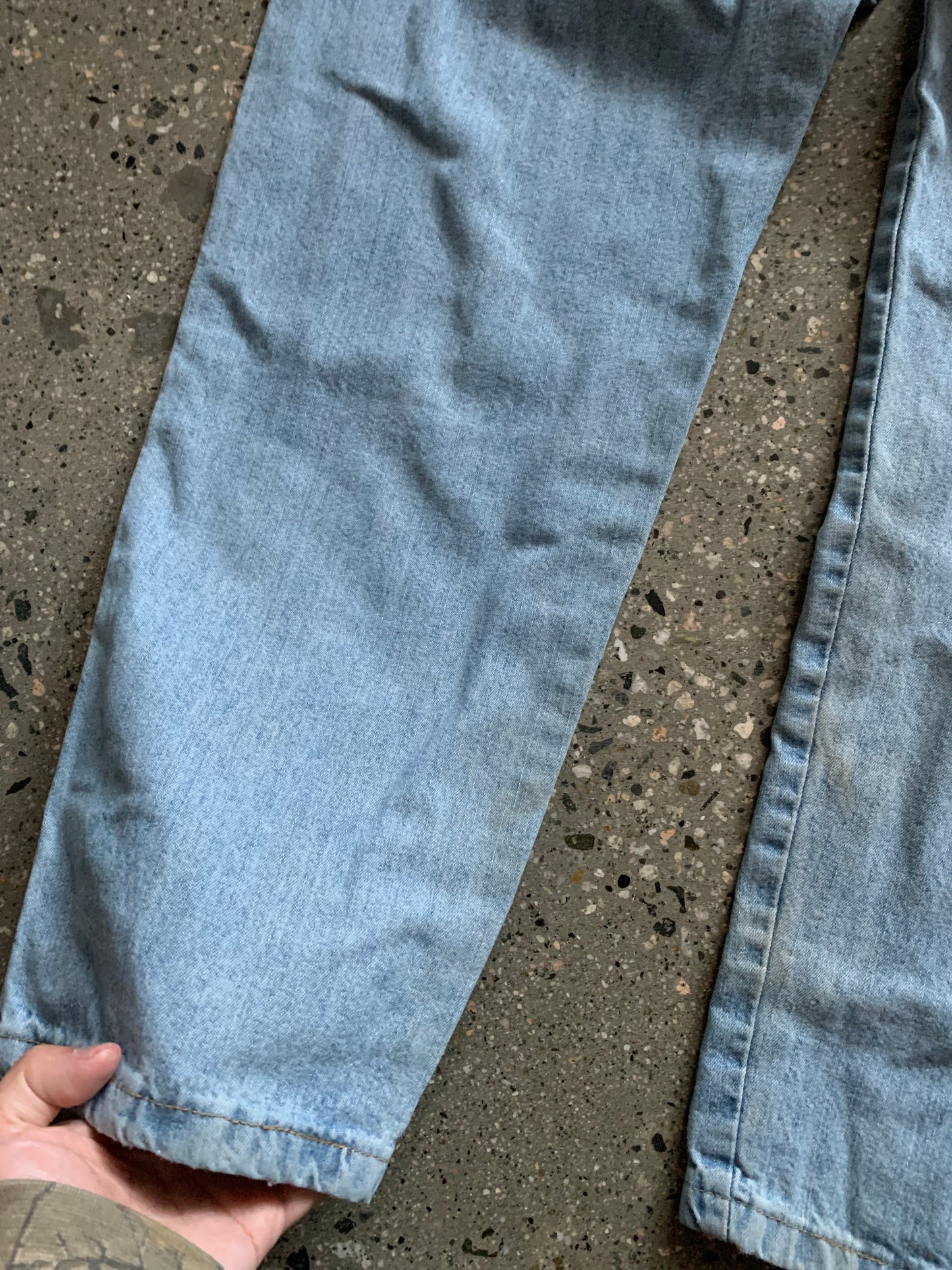 (33”) Wrangler Sky Blue Carpenters