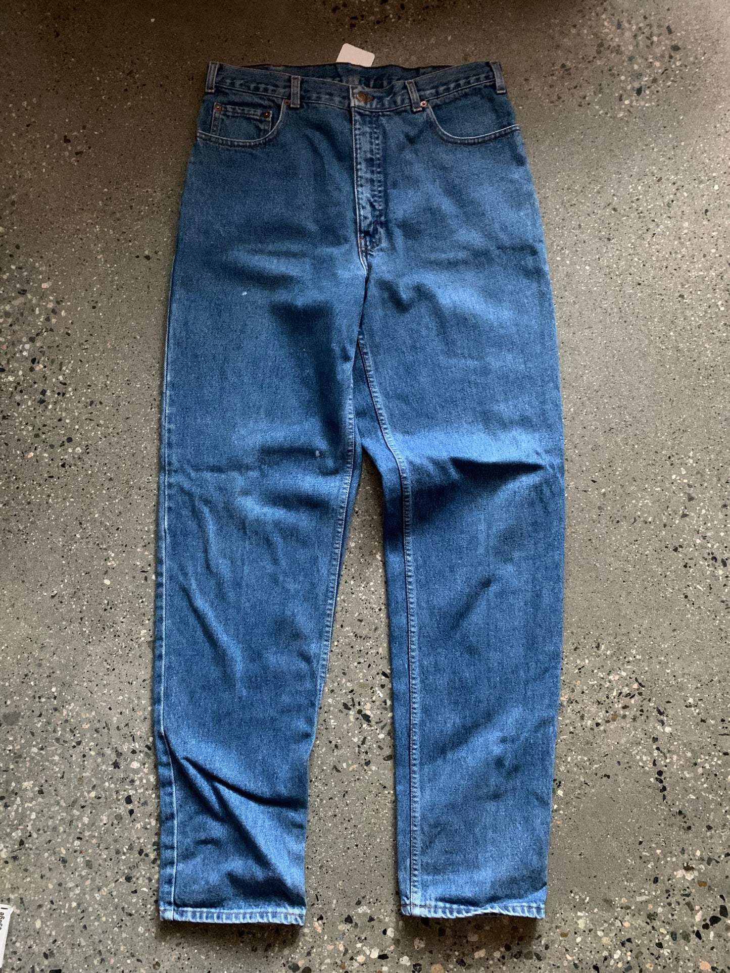 (34”) 90’s Levi’s Orange Tabs