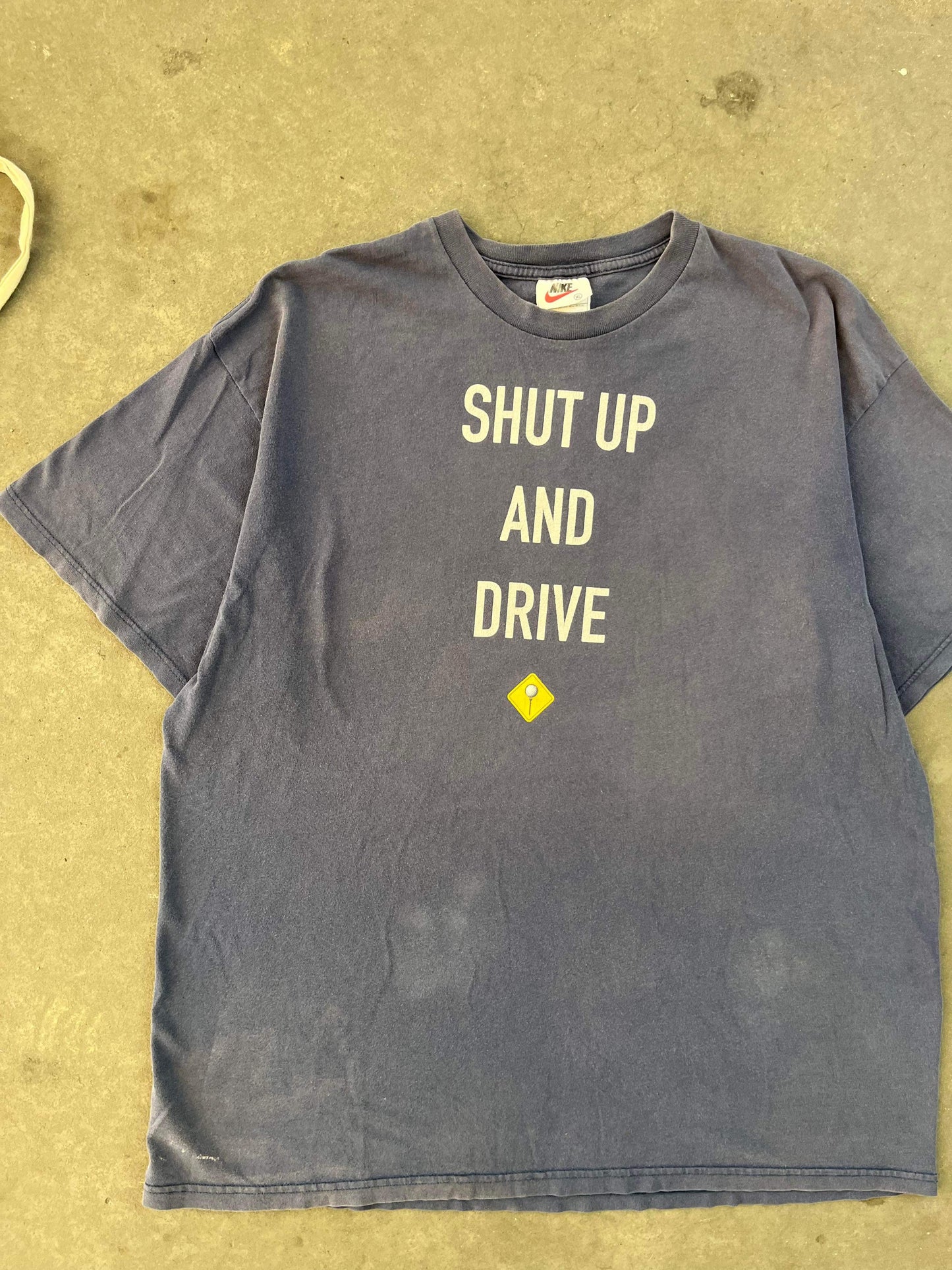 (XL/2X) 90’s Nike Shut up and Drive Tee