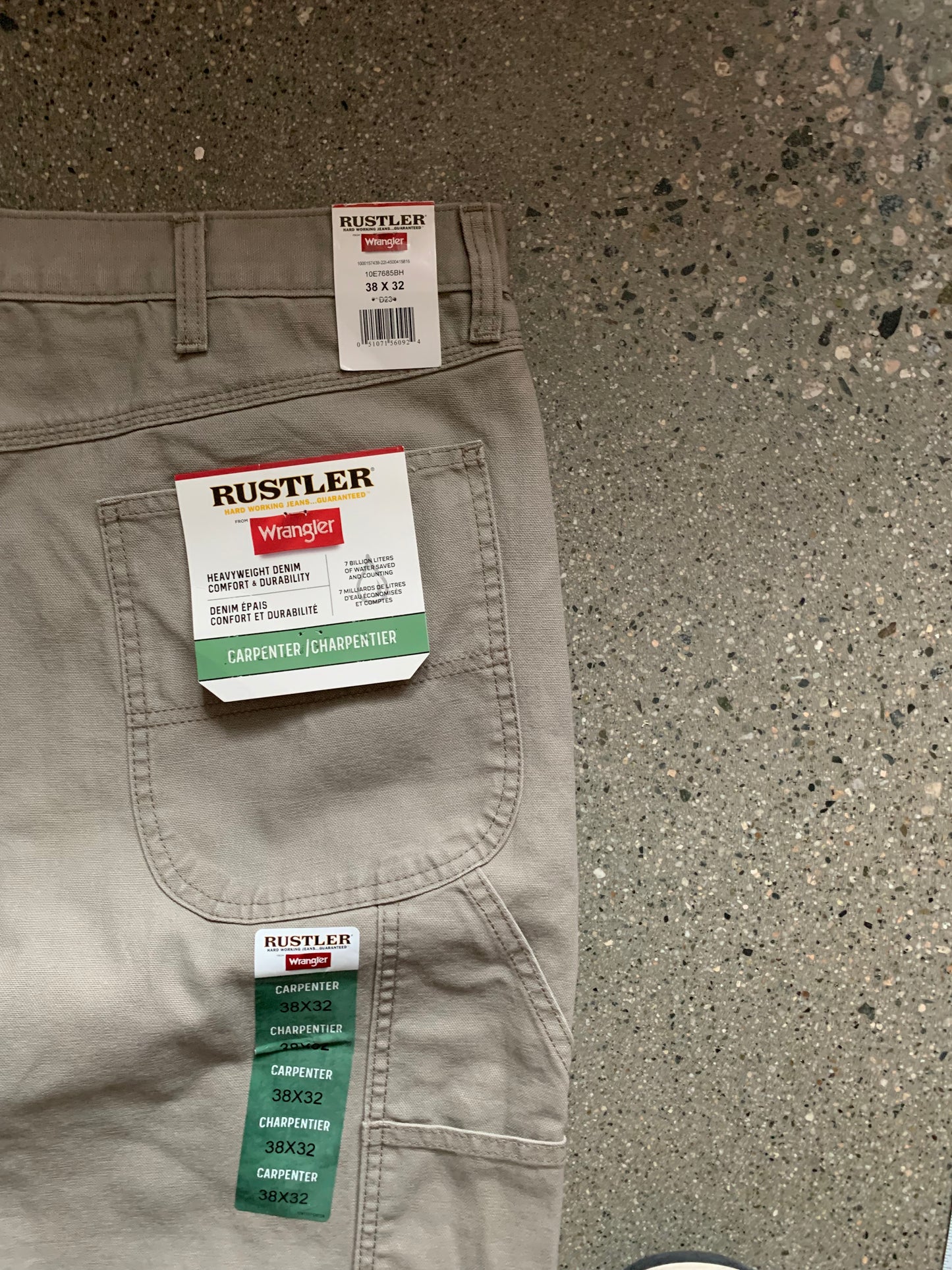 (38”) BNWT Rustler Carpenter Pants