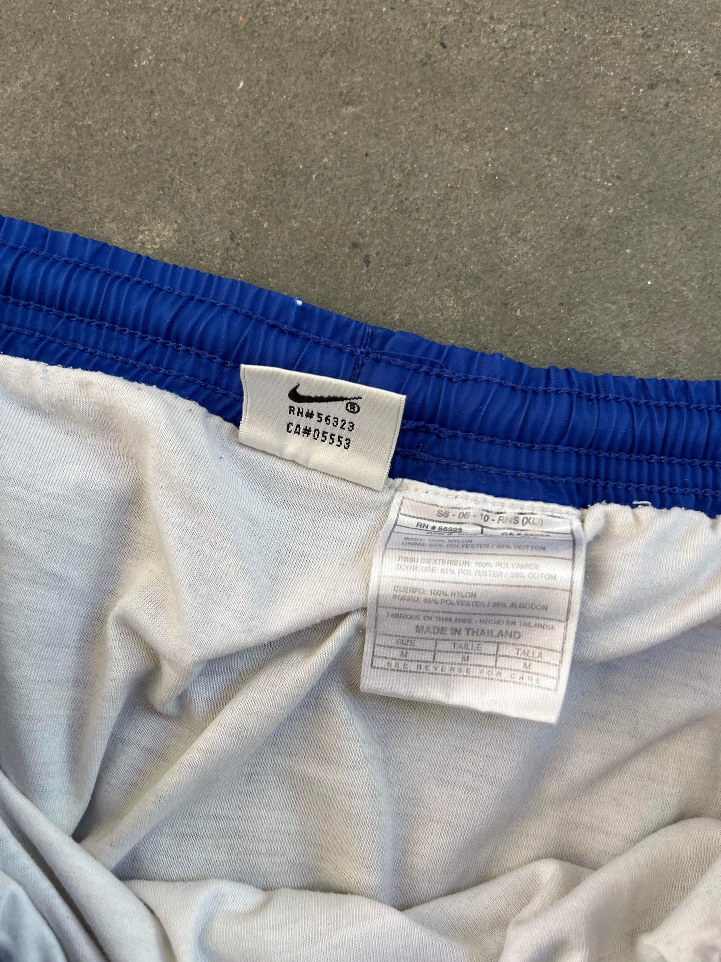 (M) 90’s Nike Blue Shorts