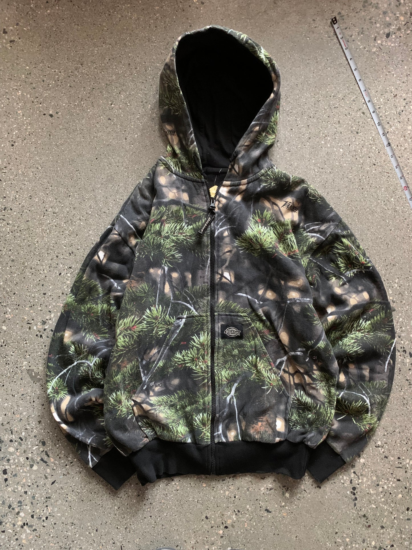 (S/M) Dickies Real Tree Zip Up Hoodie