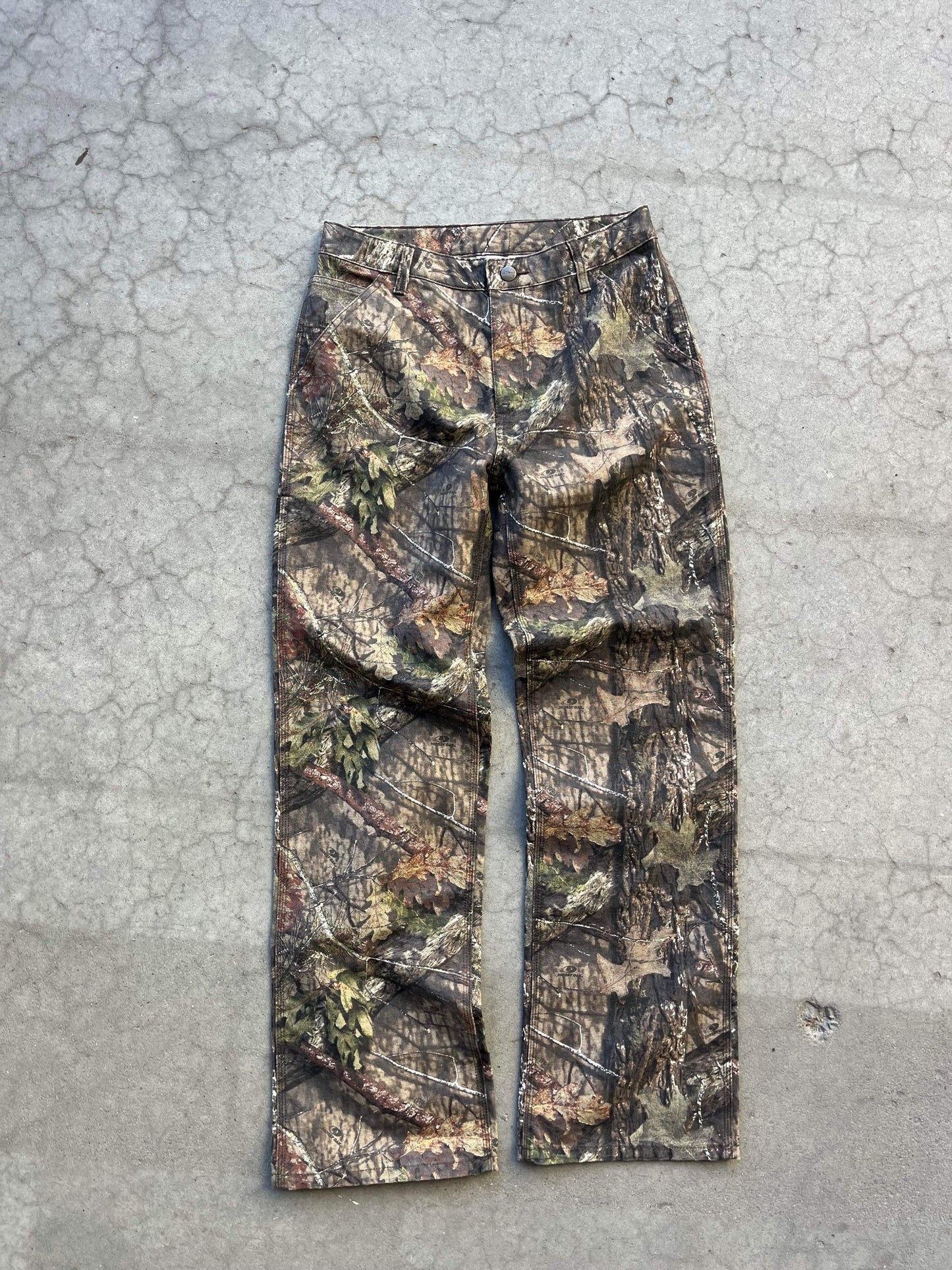 (28”) Carhartt Real Tree Carpenter Pants