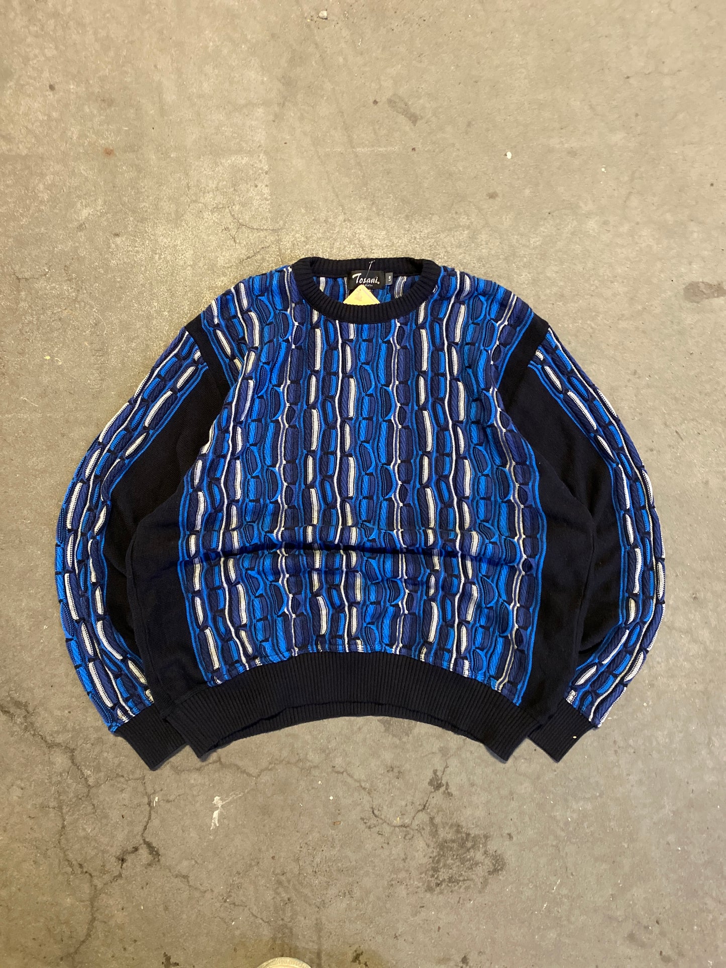 (L/XL) 90’s Tosani Blue 3D Knit
