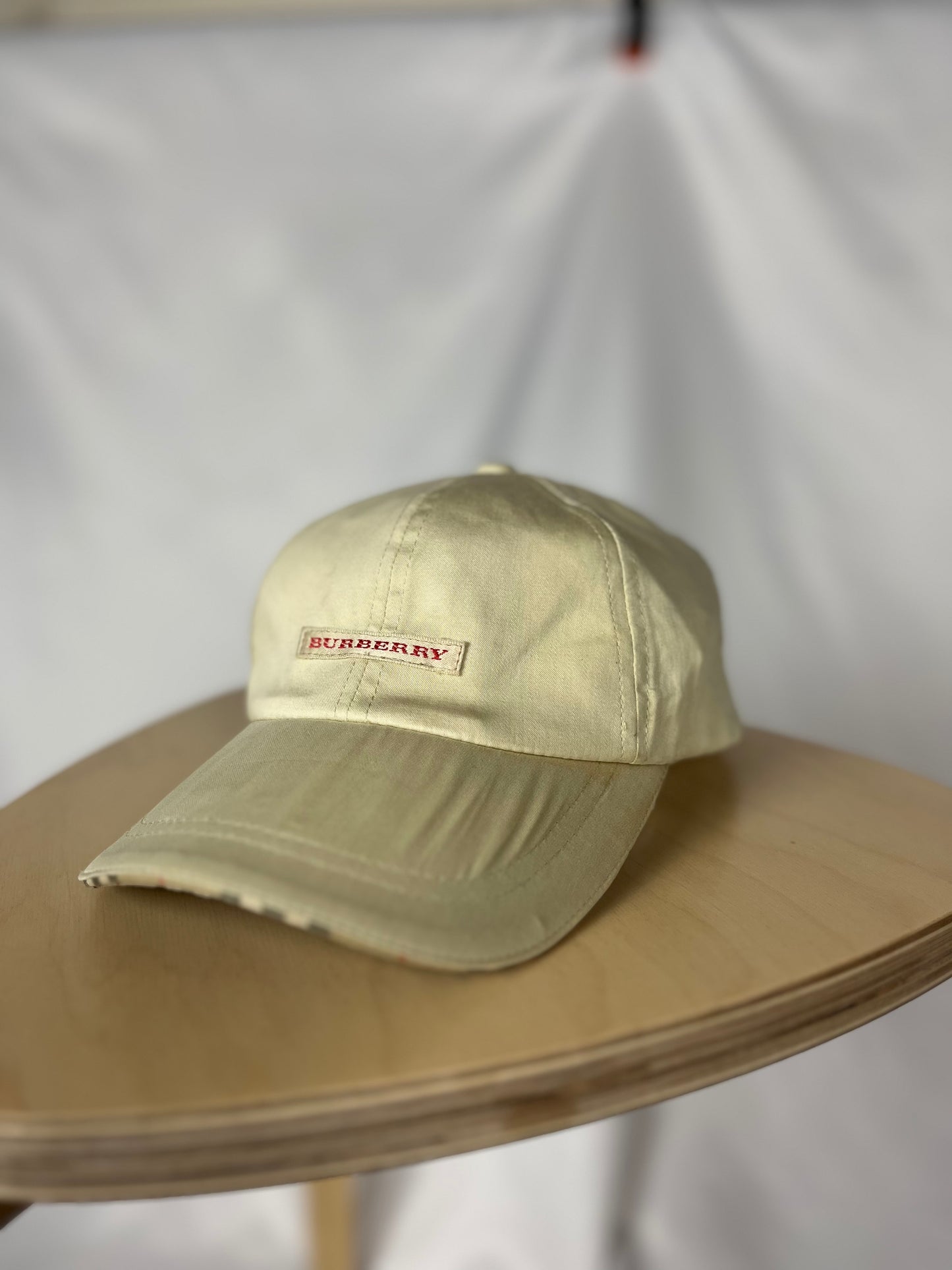 Burberry 90s Nova check cap