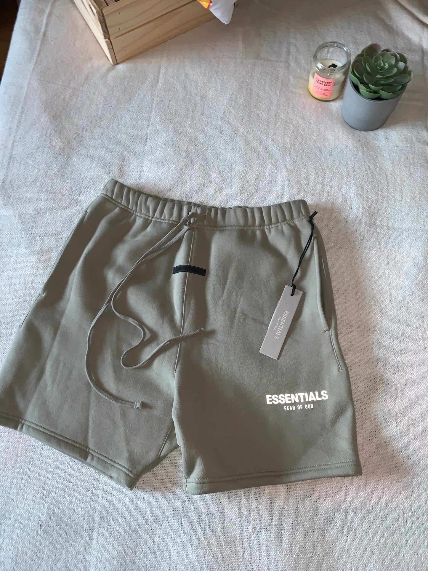 (S-M) Pistachio Essentials FOG 3M Shorts