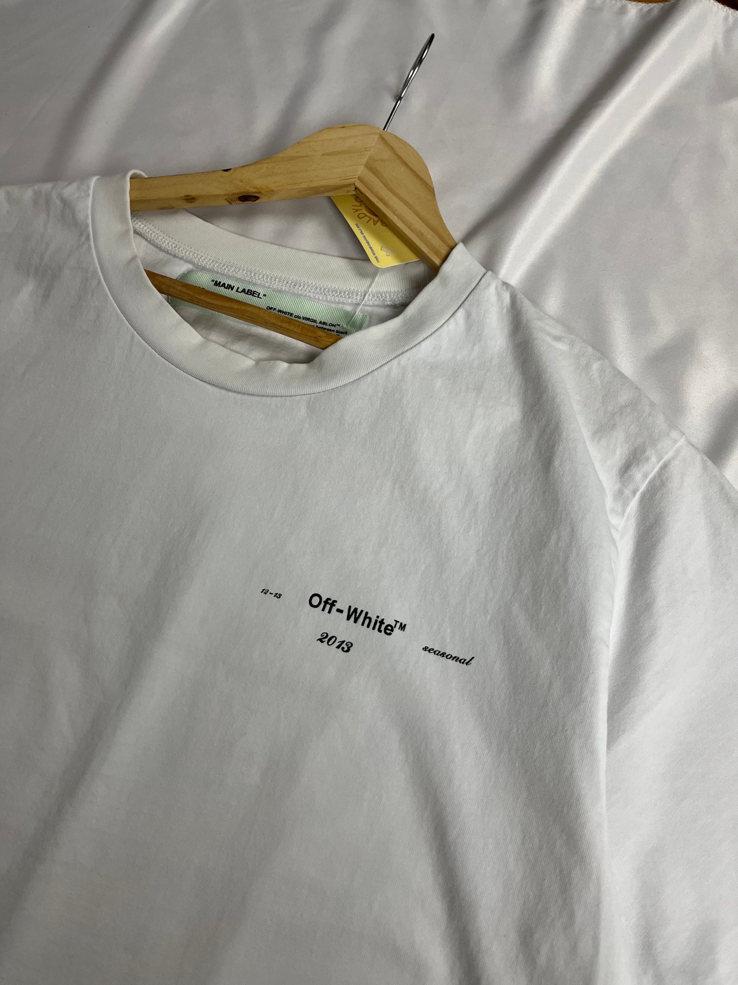 (M)  ‘SS20 Off White 3D Outline Tee