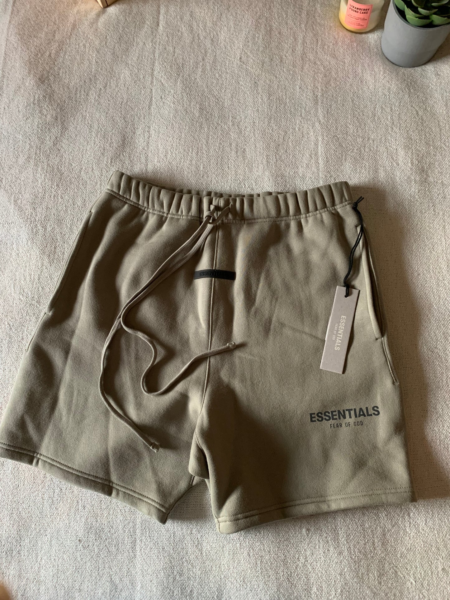 (S-M) Pistachio Essentials FOG 3M Shorts